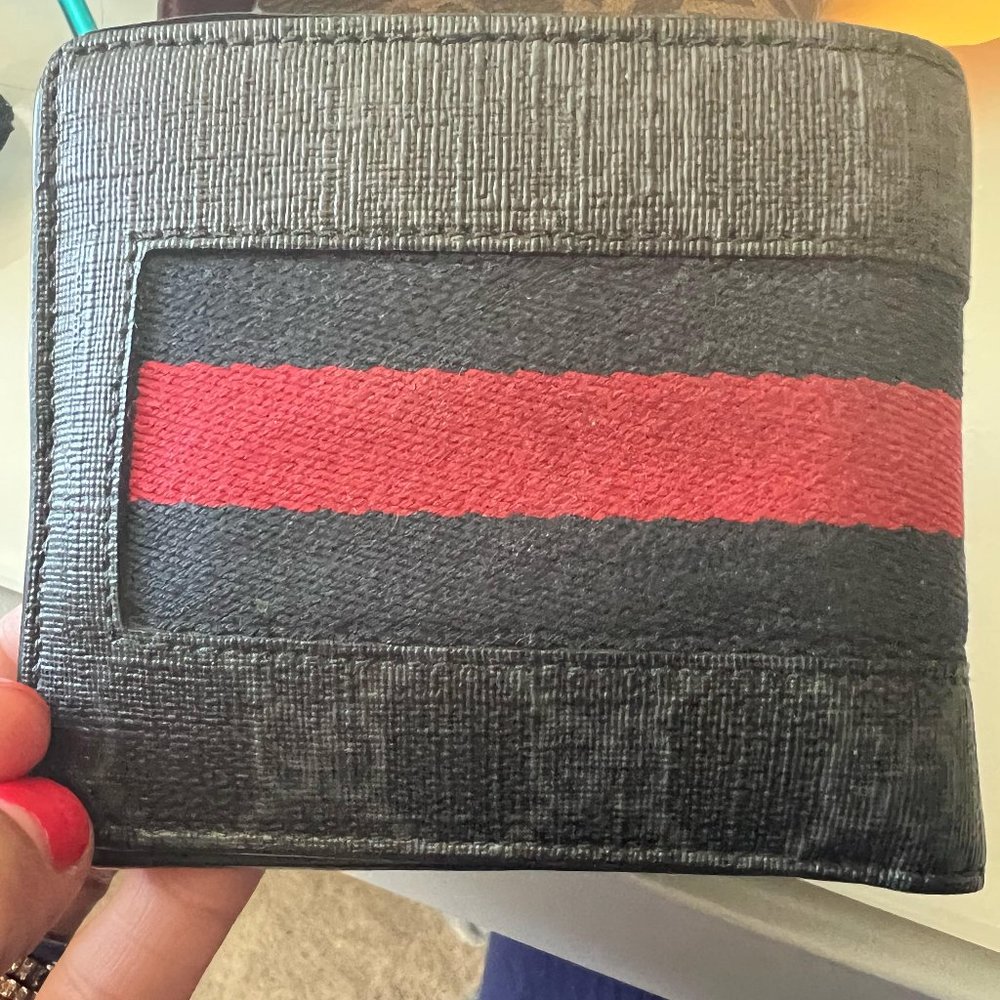 COPY - Mens Gucci Wallet - Like New
